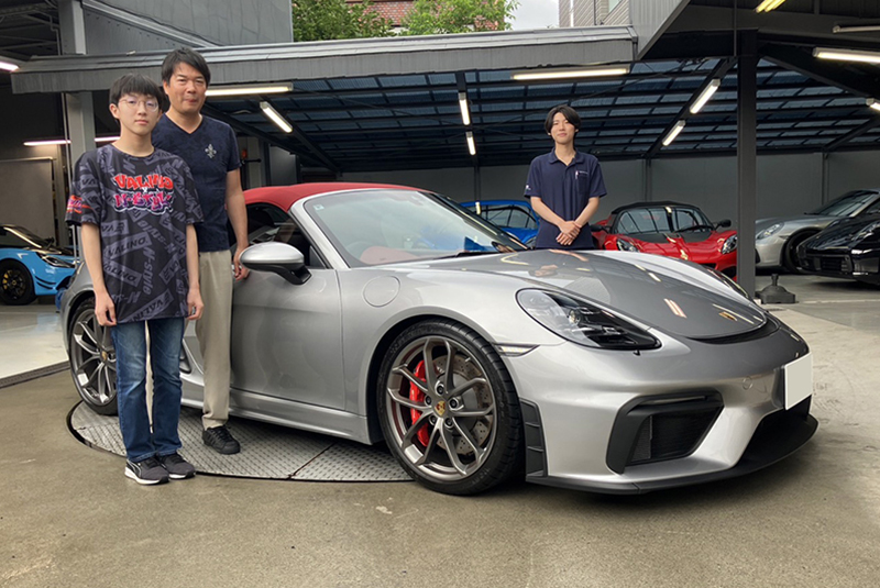 ２０ｙ　ポルシェ　７１８スパイダー　６ＭＴ　ＧＴシルバーＭ